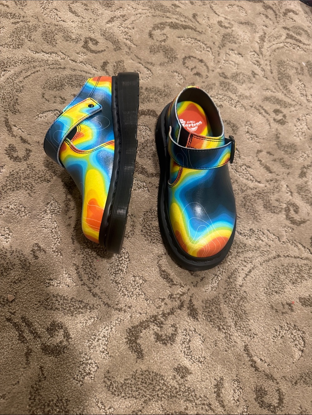 Dr. Martens Isham Genix Nappa shoes featuring a vibrant thermal map print